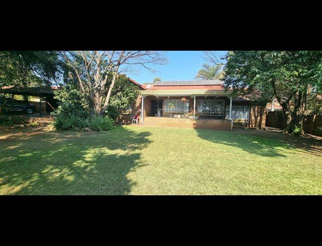 4 BEDROOM HOUSE FOR SALE IN WIERDA PARK